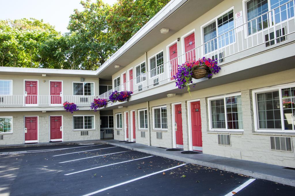 Campus Inn & Suites Eugene Downtown المظهر الخارجي الصورة