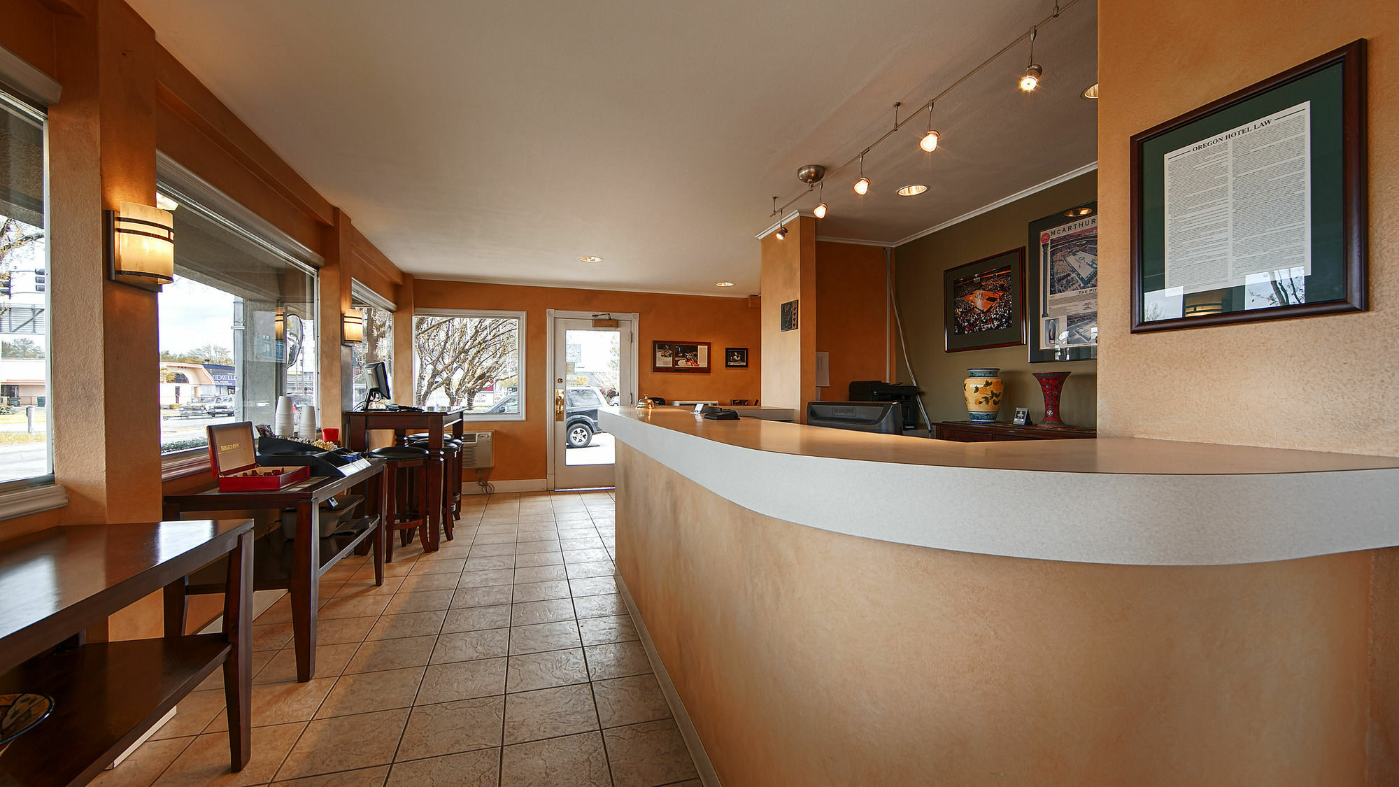 Campus Inn & Suites Eugene Downtown المظهر الخارجي الصورة